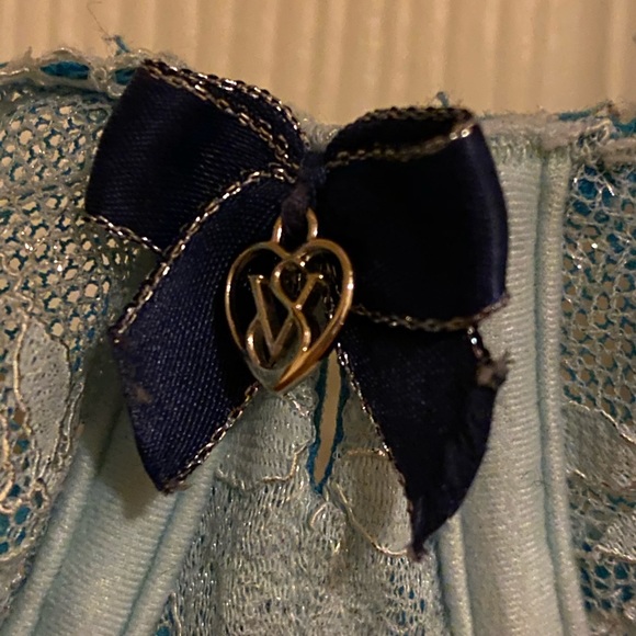 Bra - Picture 6 of 6